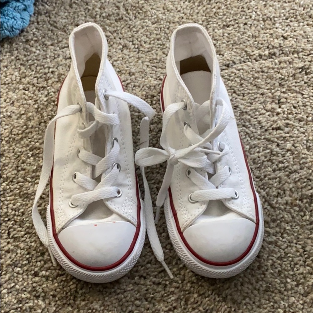 Kids converse